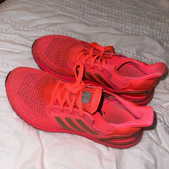 Wmns UltraBoost 20 'Signal Pink' - Picture 4 of 6